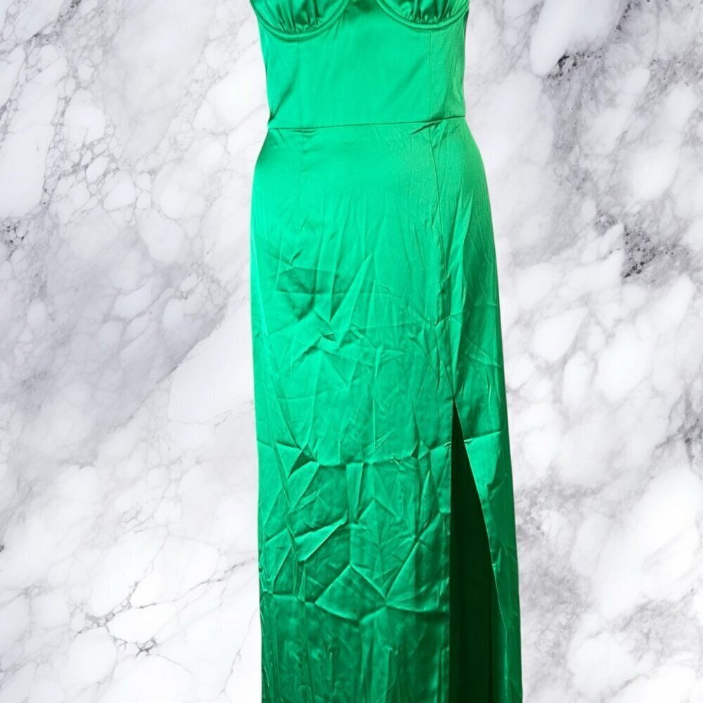 NBD Henrik Gown in Mint Leaf - Picture 5 of 10